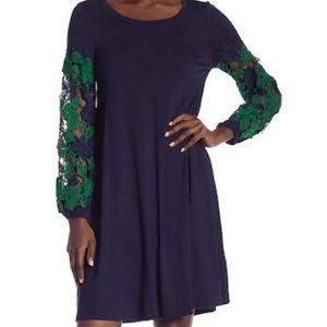 Spense Crochet Sleeve Swing dress